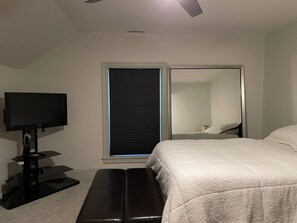 1 bedroom, desk, iron/ironing board, free WiFi