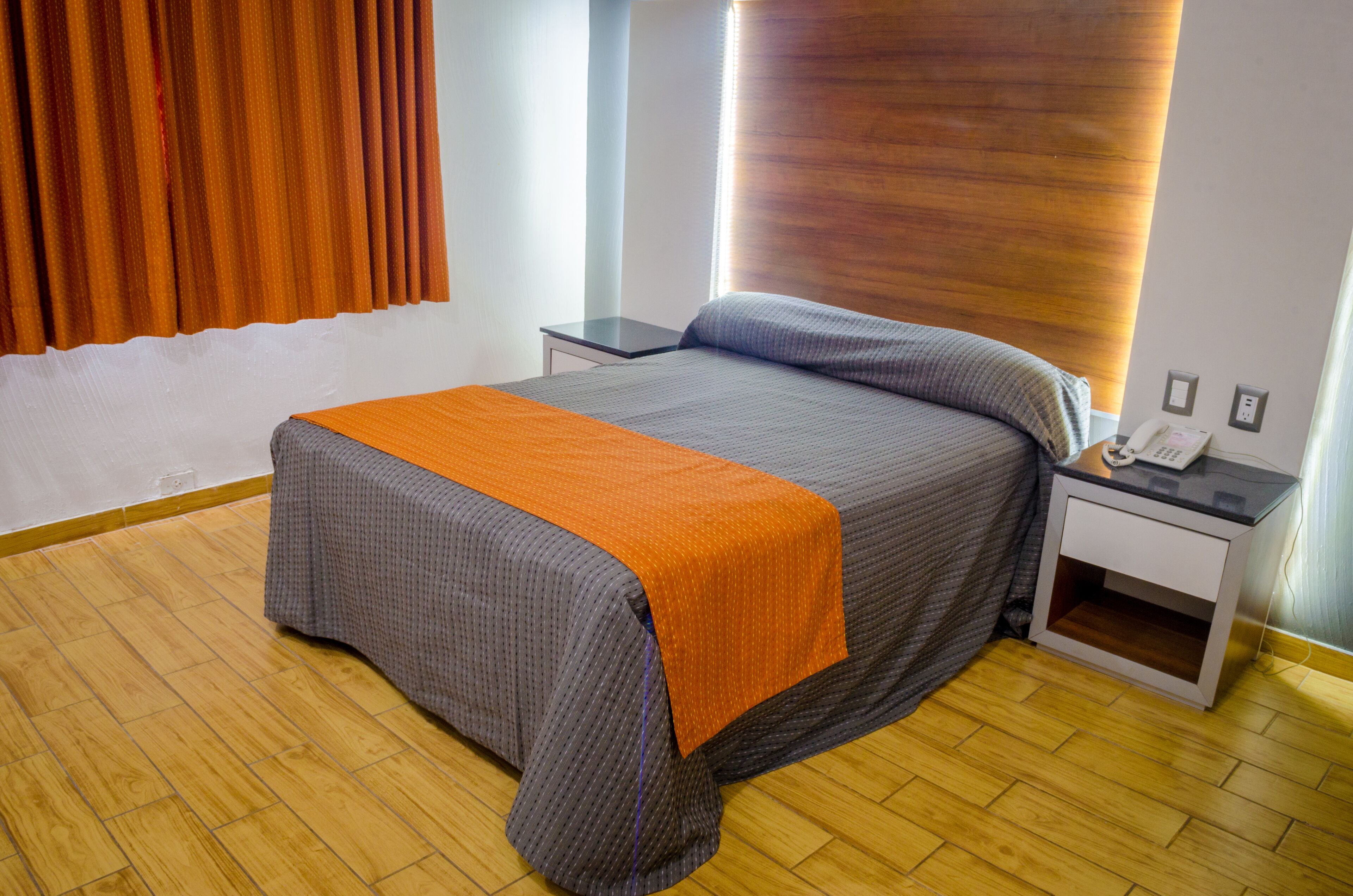 Economy Single Room | Desk, laptop workspace, free WiFi, bed sheets