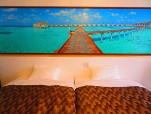 Twin Room, Non Smoking | Blackout drapes, free WiFi, bed sheets - aohotel (Nago)