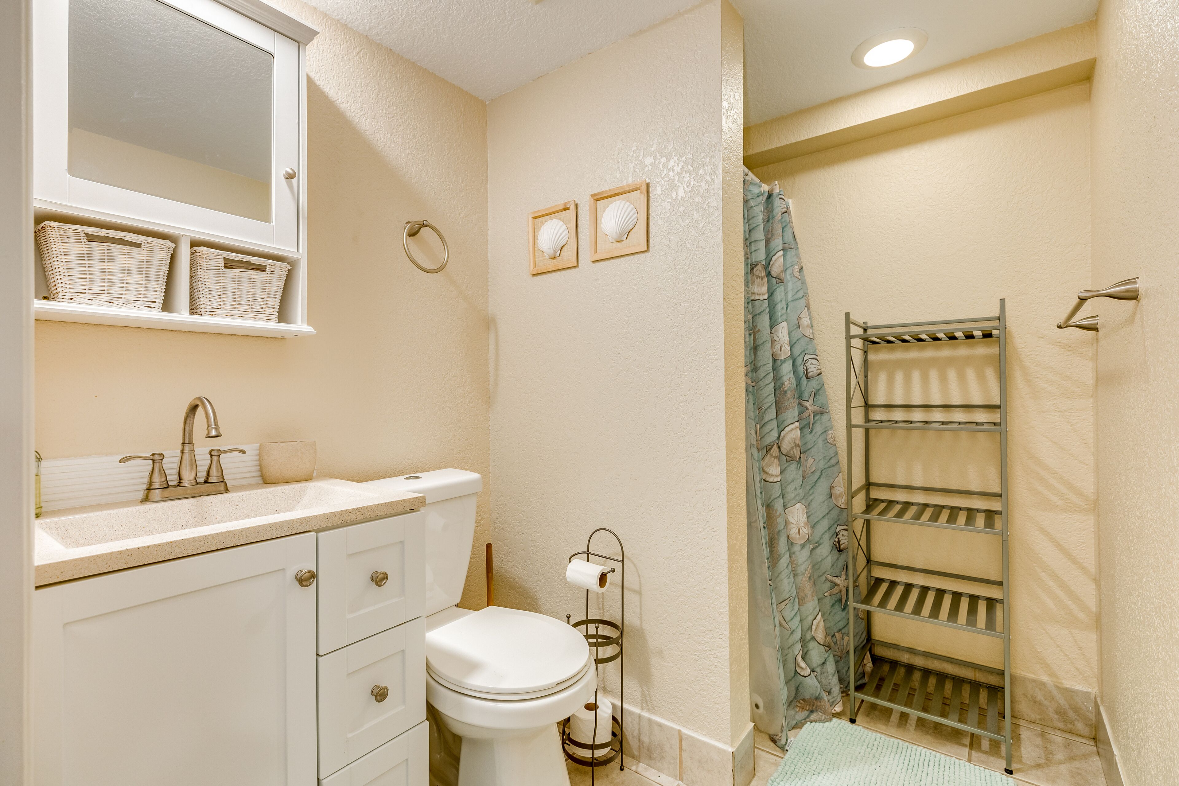 Dog & snowbird-friendly, ground-floor duplex just walking distance to beach