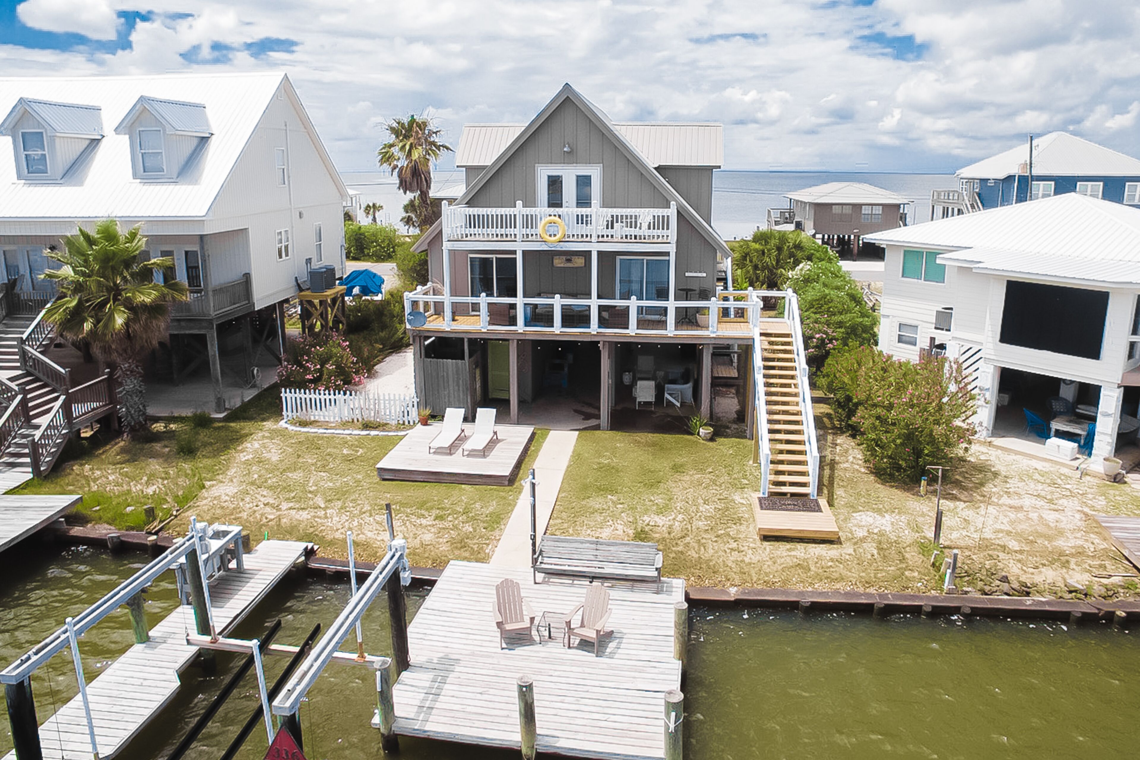 Dog-friendly getaway with ocean and bay views, WiFi, washer/dryer, & central A/C