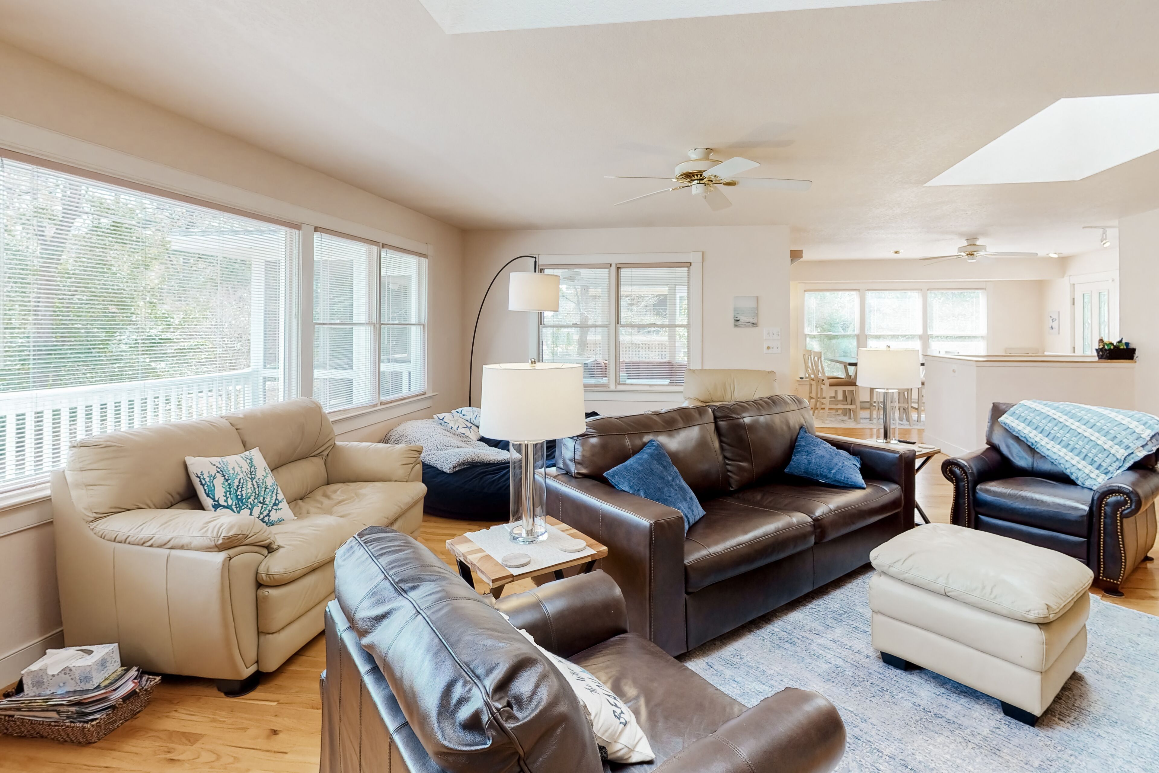 Spacious getaway near the beach with WiFi, canal views, screened porch & deck