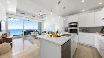 Luxury Condo, 1 King Bed with Sofa bed, Ocean View | Private kitchen | Full-sized fridge, microwave, oven, stovetop
