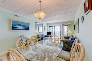 Televisión y reproductor de DVD 