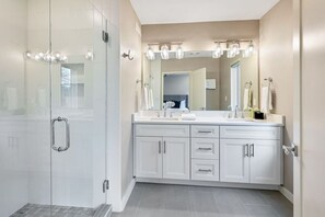 Haartrockner, Handtücher