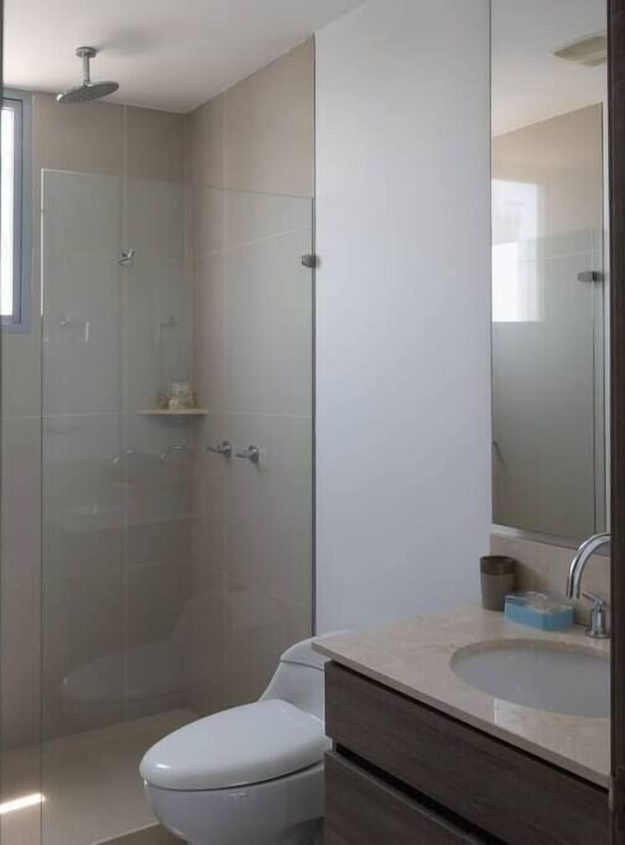 Modern 2 Bedroom Beachfront Apartment @ Bocagrande