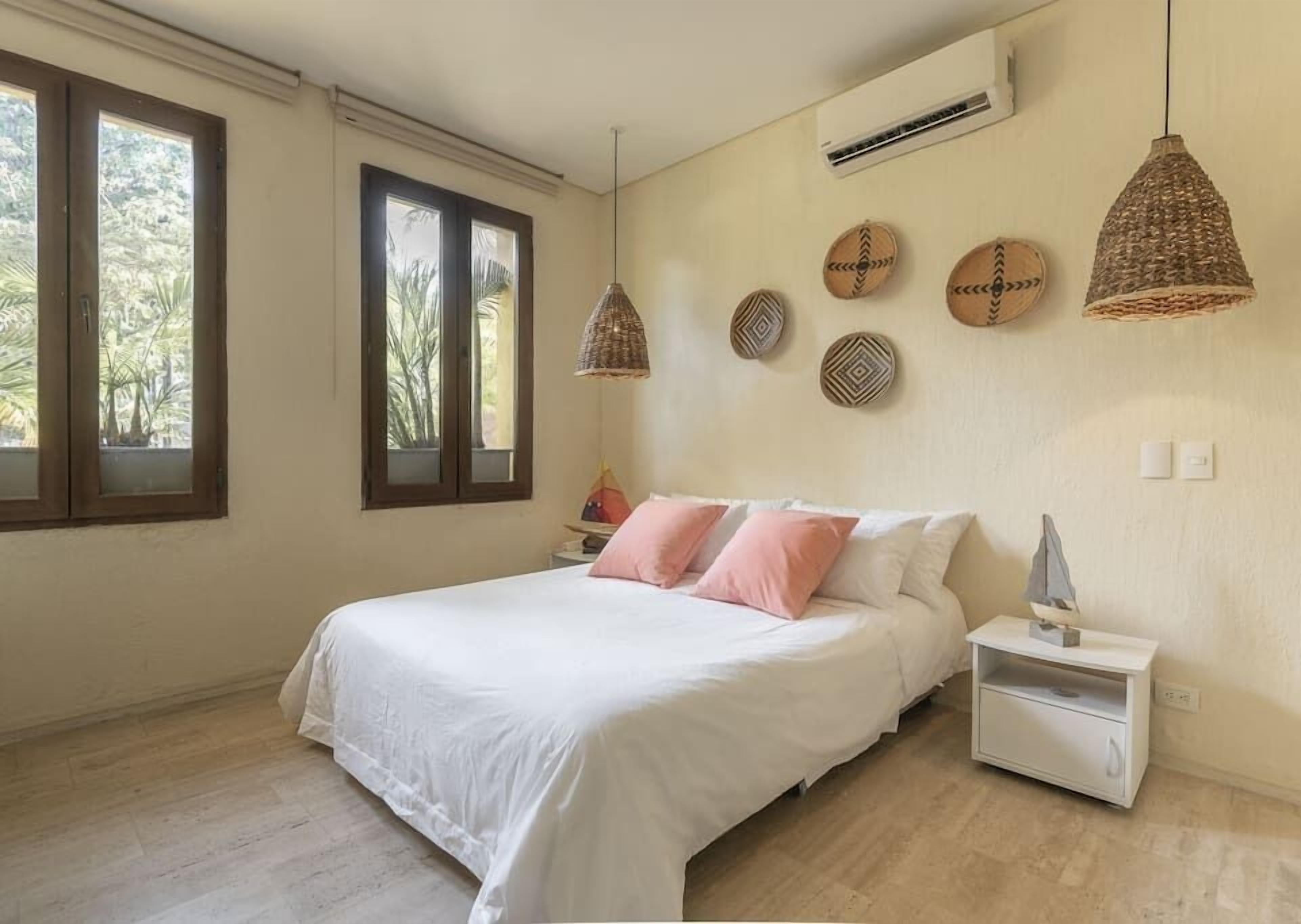 Exclusive Duplex Loft in Parque de Los Novios