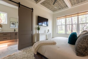 4 camere, ferro/asse da stiro, culla da viaggio, accesso a Internet