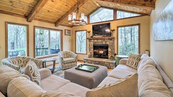 TV, fireplace, DVD player