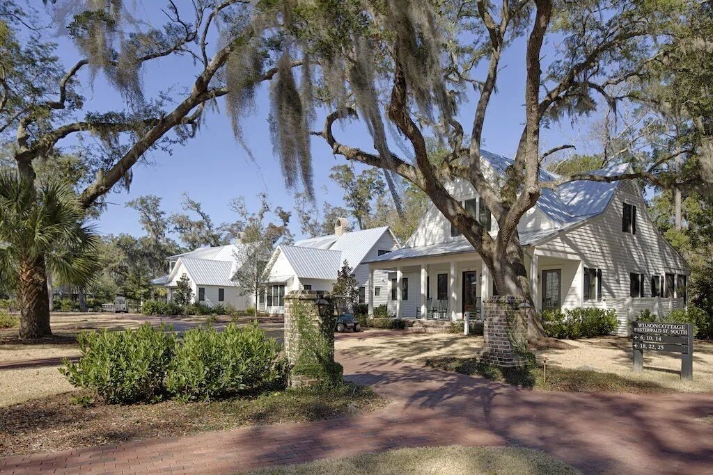 POOL & FITNESS ACCESS NOW AVAILABLE -"Magnolia Cottage" - Lovely Tennis Cottage