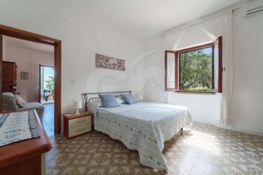1 quarto
