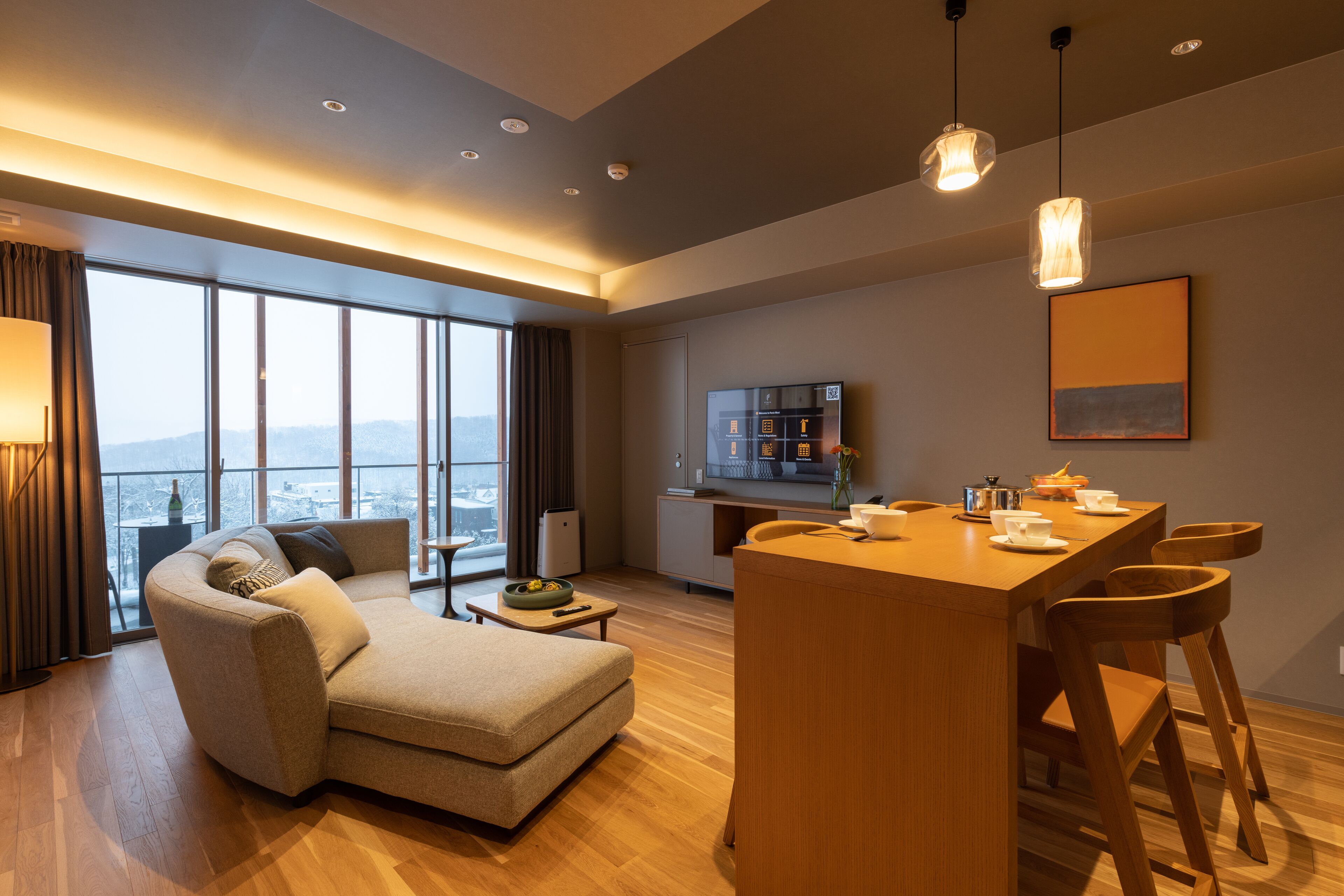 2 Bedroom Premier Suite (Dual Key) | Living area | TV, Netflix, streaming services