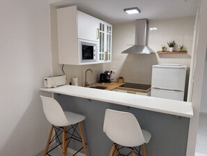 Fridge, microwave, oven, dishwasher