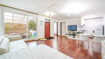 Basic Room, 1 Bedroom ((SPA) dog3) | 1 bedroom, free WiFi