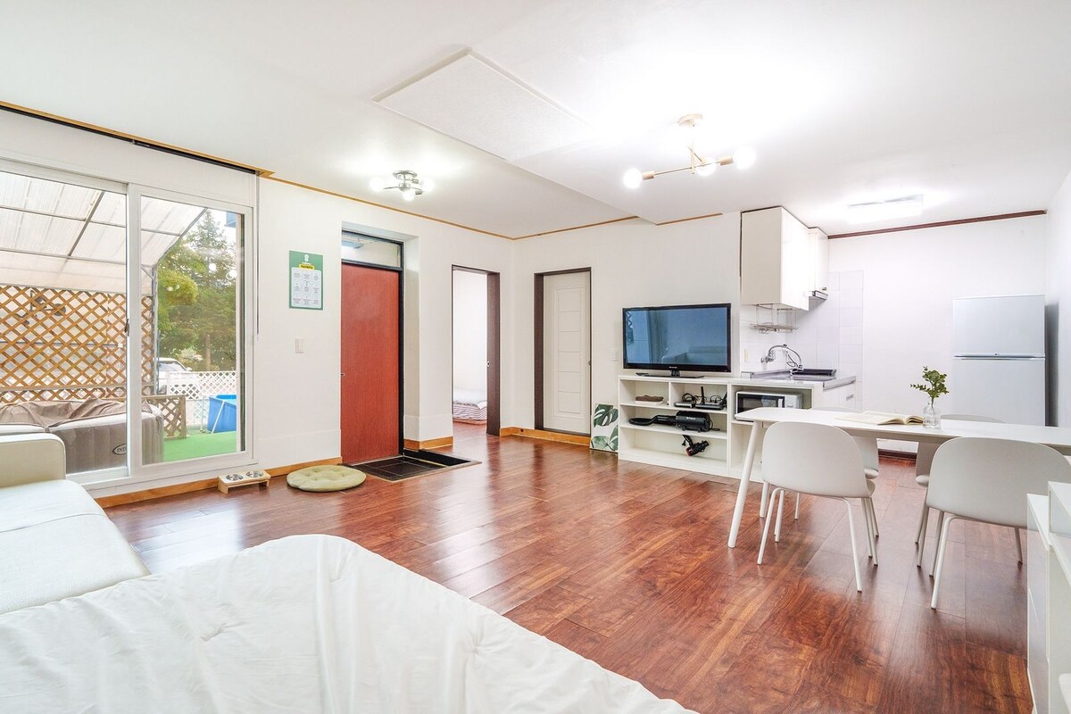 1 bedroom, free WiFi