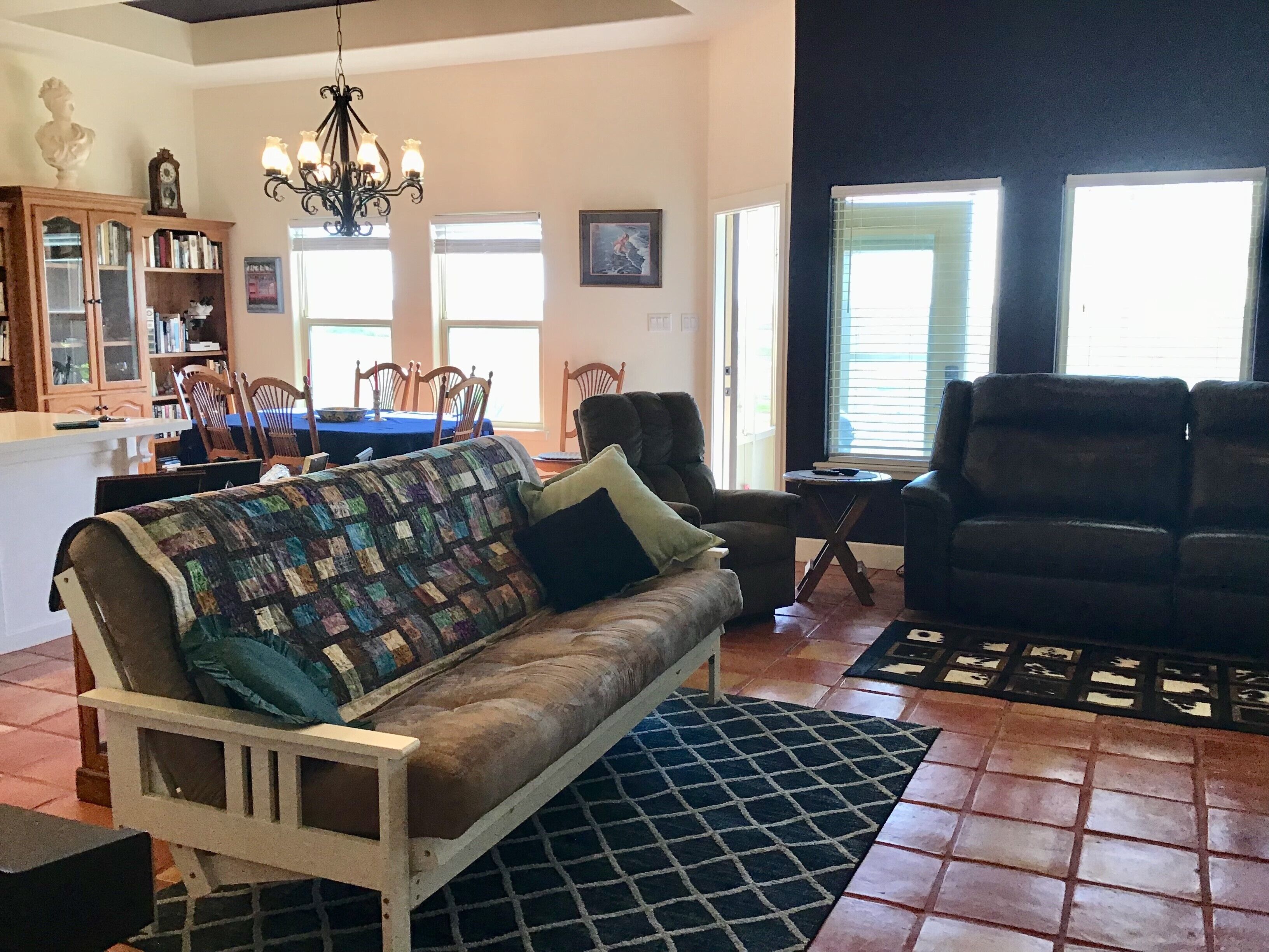 Paradise in the Sun- 11 Valdarama-Pet Friendly