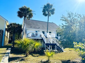 Exterior - Spartina House! Stunning Marsh Retreat on Folly Beach, Close walk to the beach! (Folly Beach)