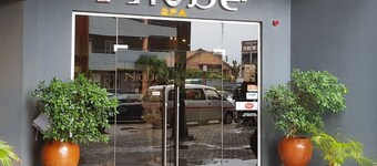 Lovely & Huge 2 Bed Apartment in Heart of the city