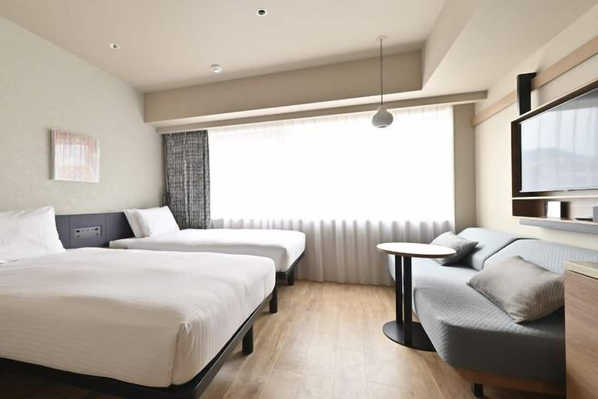 In-room safe, blackout drapes, iron/ironing board, free WiFi