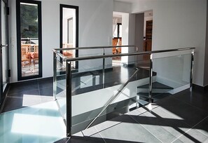 Interior - Villa "Lynn" in Benissa Next to Mora with Mountain View, Pool & Wi-Fi (Benisa)