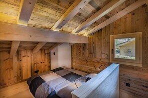 2 bedrooms, free WiFi, bed sheets - Chalet "Pierre d'Anatase" with Mountain Views, Terrace, Garden, and Wi-Fi (Saint-Gervais-les-Bains)