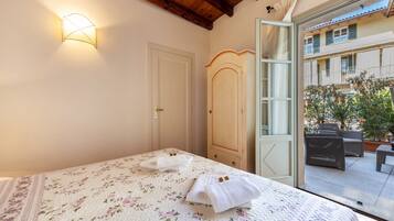 3 quartos, ferros/tábuas de passar roupa, Wi-Fi de cortesia