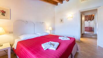 3 quartos, ferros/tábuas de passar roupa, Wi-Fi de cortesia