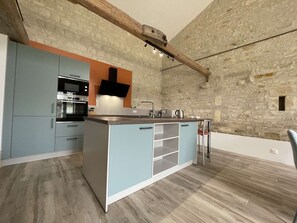 Fridge, microwave, oven, dishwasher