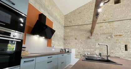 Charmante maison rénovée, 4 couchages, proche La Rochelle