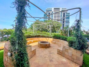 Garden view - Stay.Plus Stylish Living Nova (Nairobi)