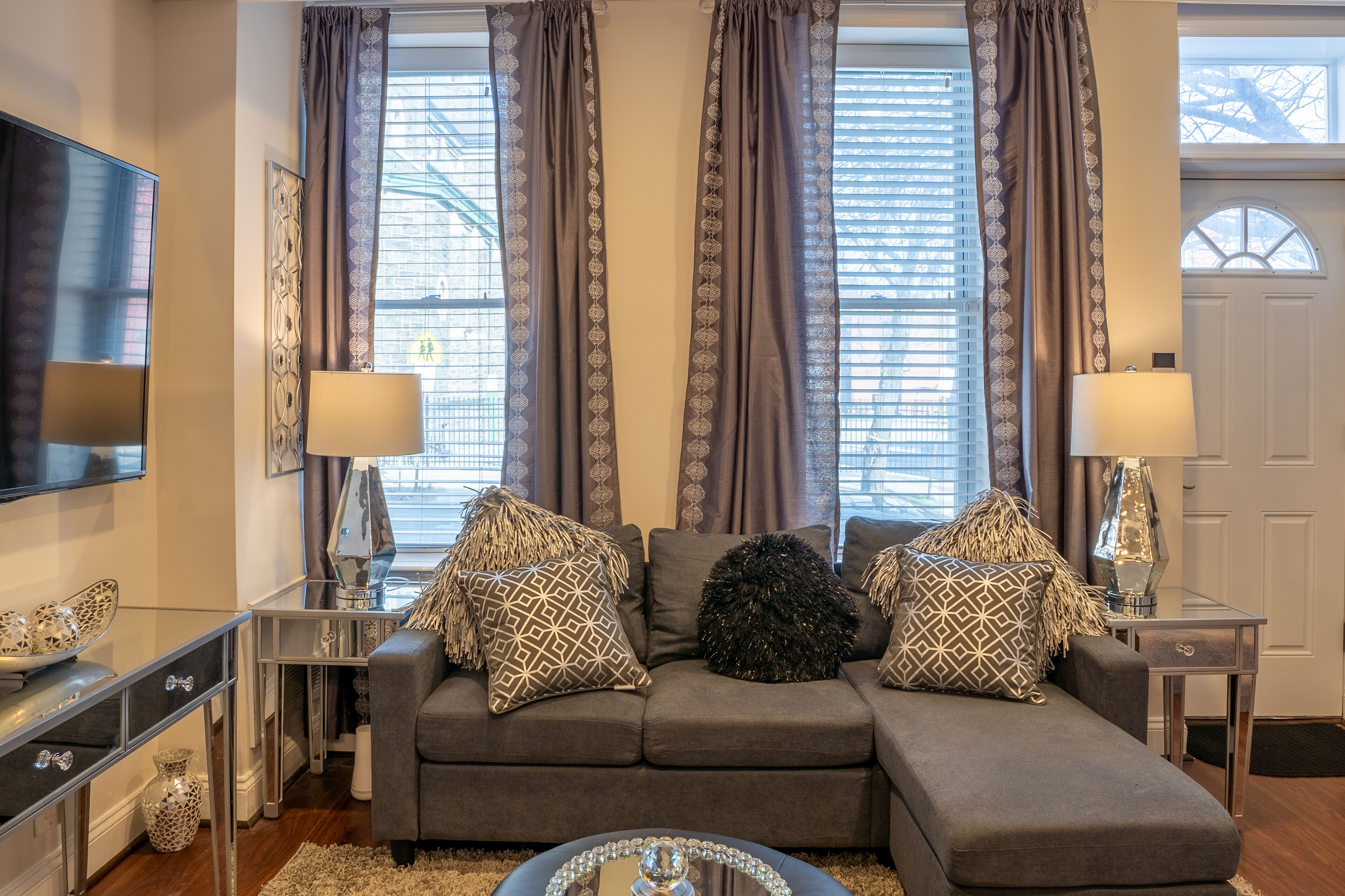 T h e   G r a n d e u r | TOP-TIER Opulence Near The Heart of The Inner Harbor