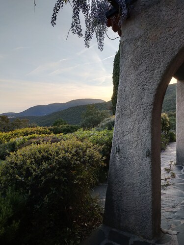 Vacation home with beautiful sea view