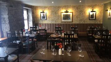 Daily full breakfast for a fee