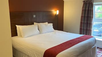 Habitación Deluxe doble | Caja fuerte, cortinas opacas, sistema de insonorización