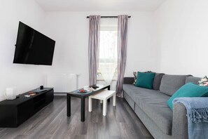 Téléviseur, bureau