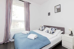 3 chambres, bureau, fer et planche à repasser, Wi-Fi