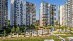 Exterior - Spacious Apartment with Parking | 3 Bedrooms (Gdansk)