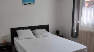 2 chambres, Wi-Fi gratuit, draps fournis