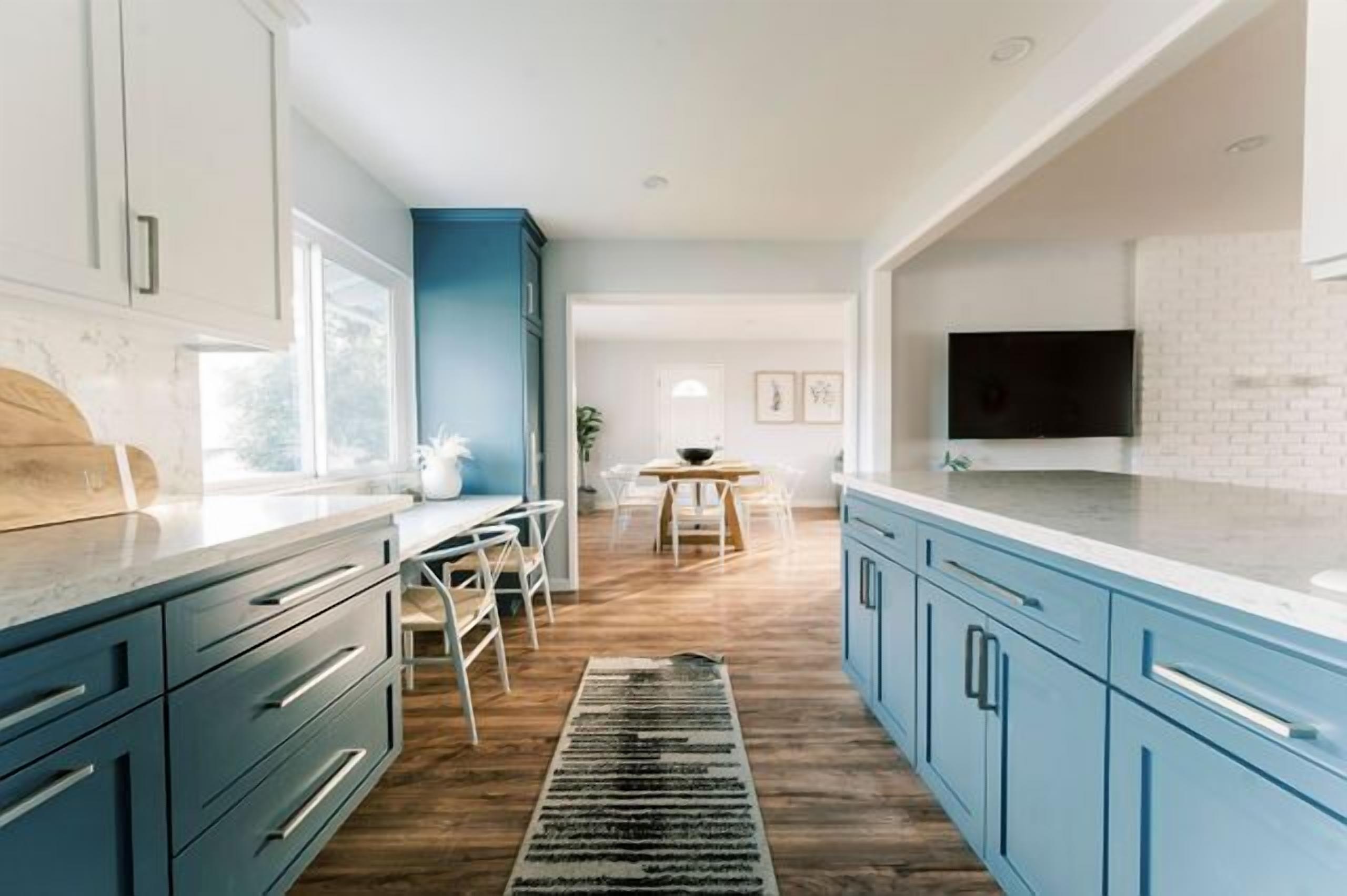 Ranch Perfect for Familes, Close to Downtown, the Lake, the Park & the Beach!