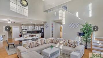 Smart TV, fireplace, ping pong, printers