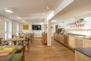 Desayuno buffet incluido todos los días