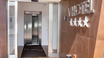 Entrada al alojamiento