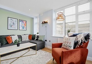 Apartment | 2 bedrooms, WiFi - Southern View By My Getaways (Brighton)