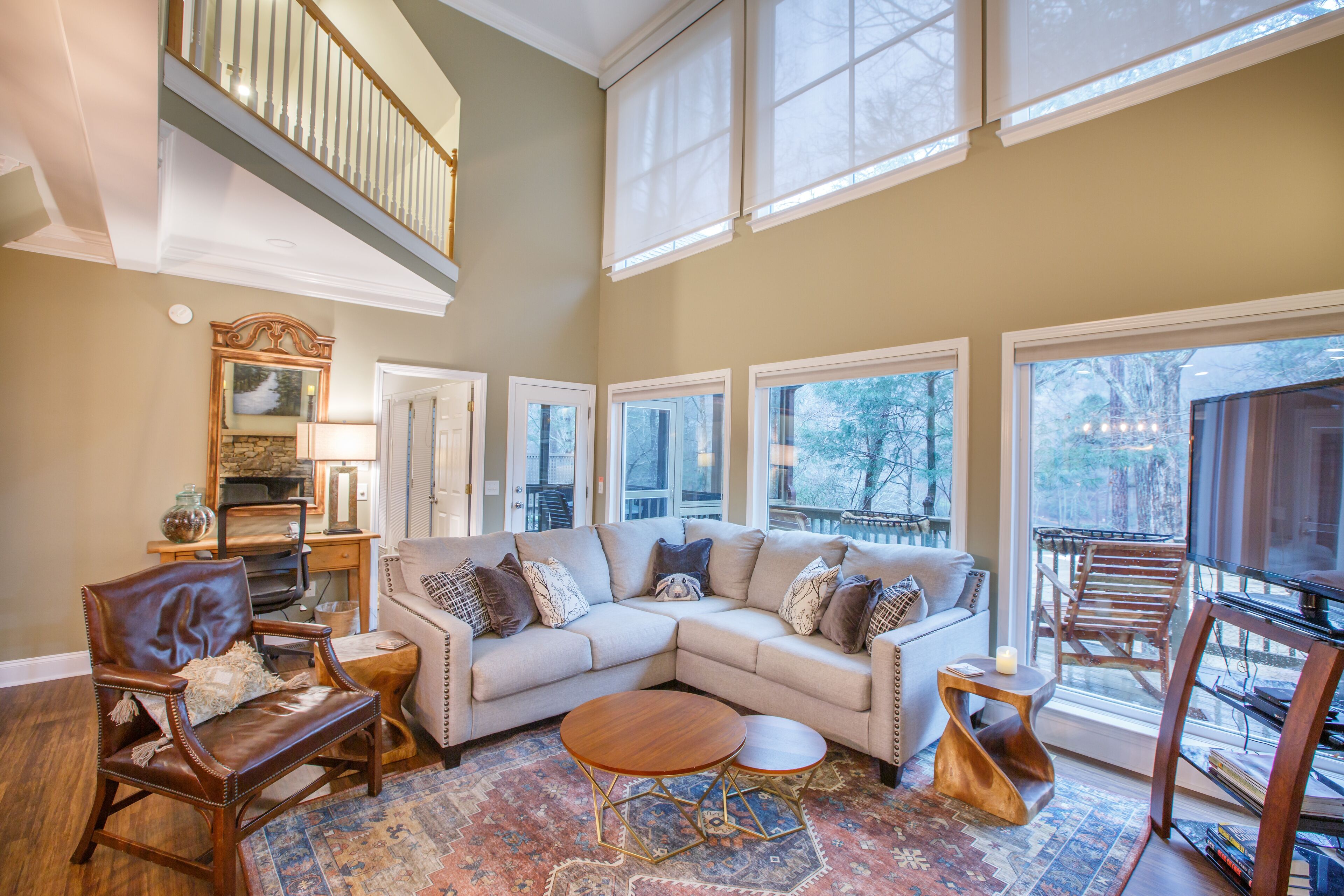 Stunning Golf & Nature VIEWS! with COZY Fireplace | A Slice of Heaven