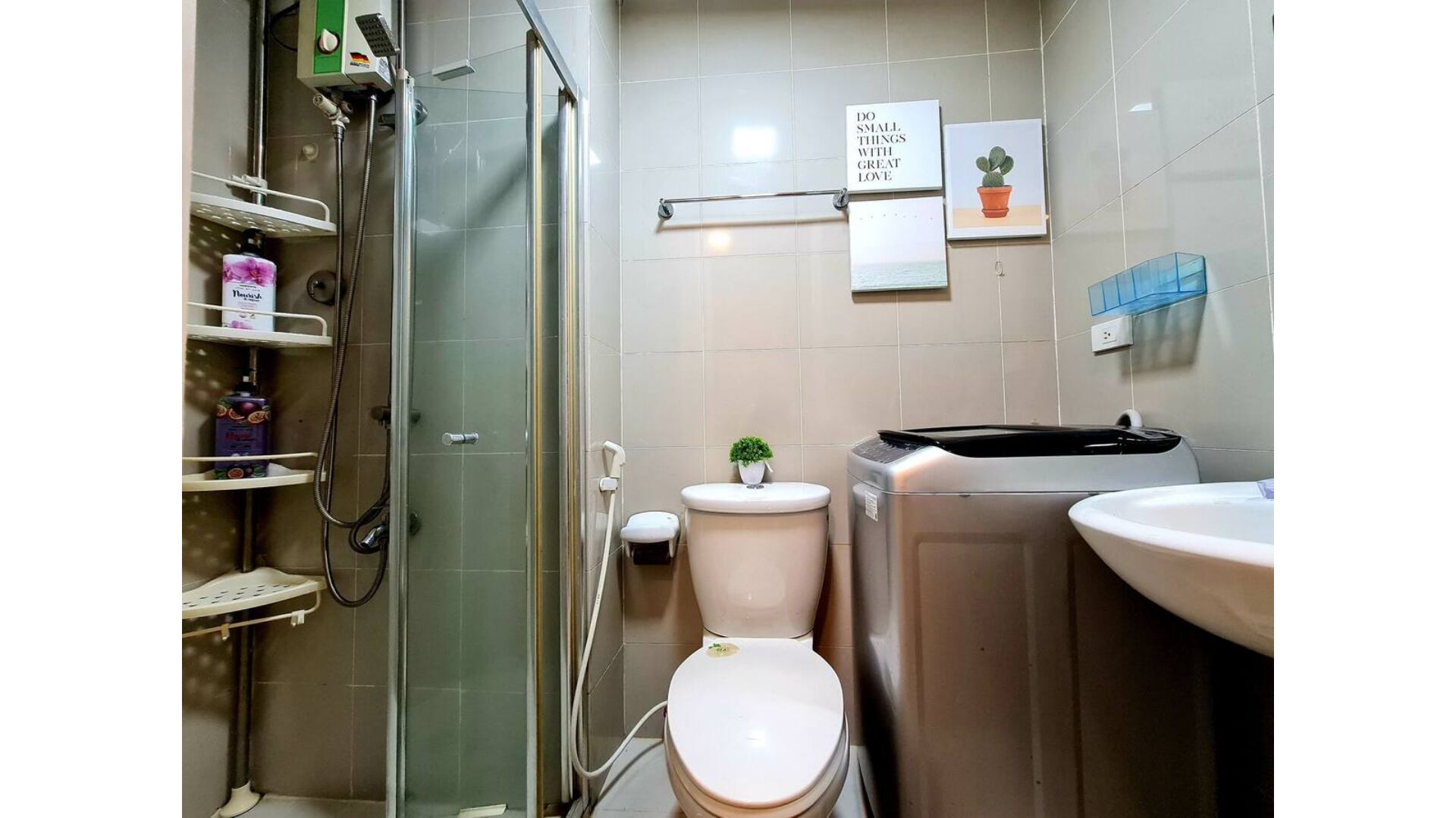 Elegant 1BR nr SM North/Fast WIFI/ Netflix