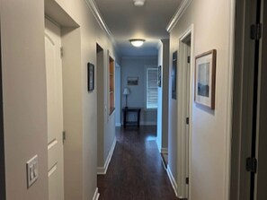 Interior - 2209 Evergreen Beech @ Pinnacle - Walk to Sledding Hill (Beech Mountain)