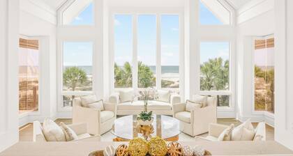 23 South Beach Lagoon: A BESTNEST Luxe by Beverly Serral "Oceanfront"