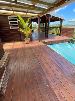Terrace/patio - Modern Surf'Kreol villa 3 min from Le Souffleur - Fibre Broadband (Port-Louis)