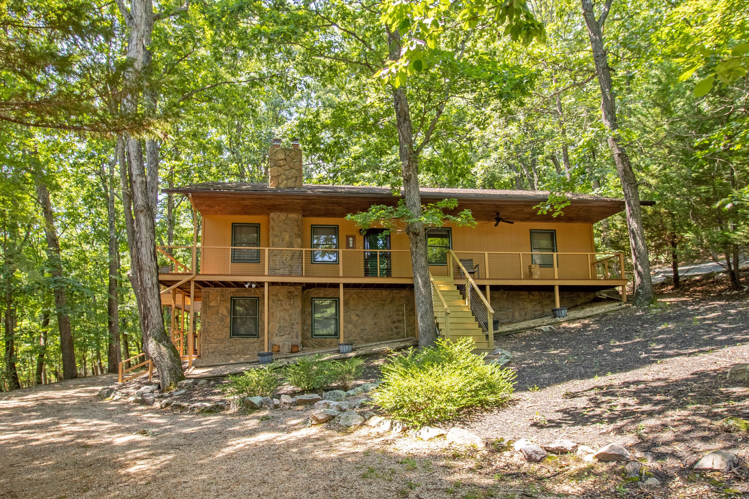 DOG FRIENDLY Cabin, Access to Resort Amenities, Forest Views, & Fireplace!