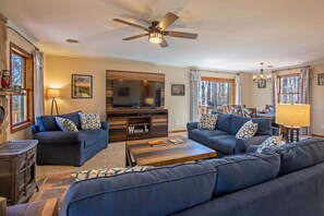 Fireplace, DVD player